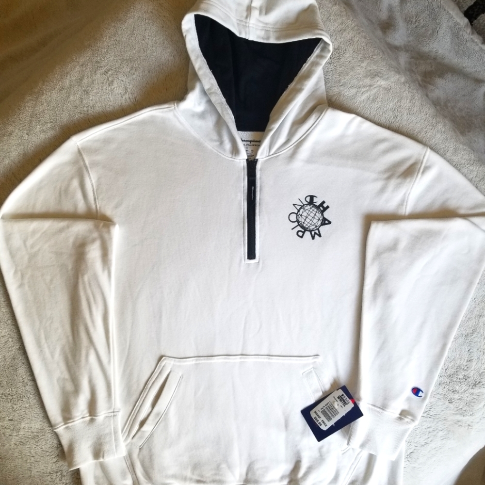 Men's Champion sweater, Size L, White/Black